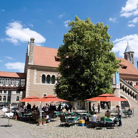 Hotel Deutsches Haus Braunschweig Exterior photo